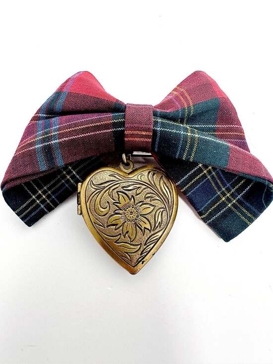 Pleasant Company Dress like Samantha Locket for girls with customized bow brooch